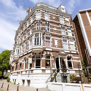 *** Hotel Quentin Pays-Bas