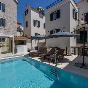 https://sperone-heritage-hotel.splithotels.org